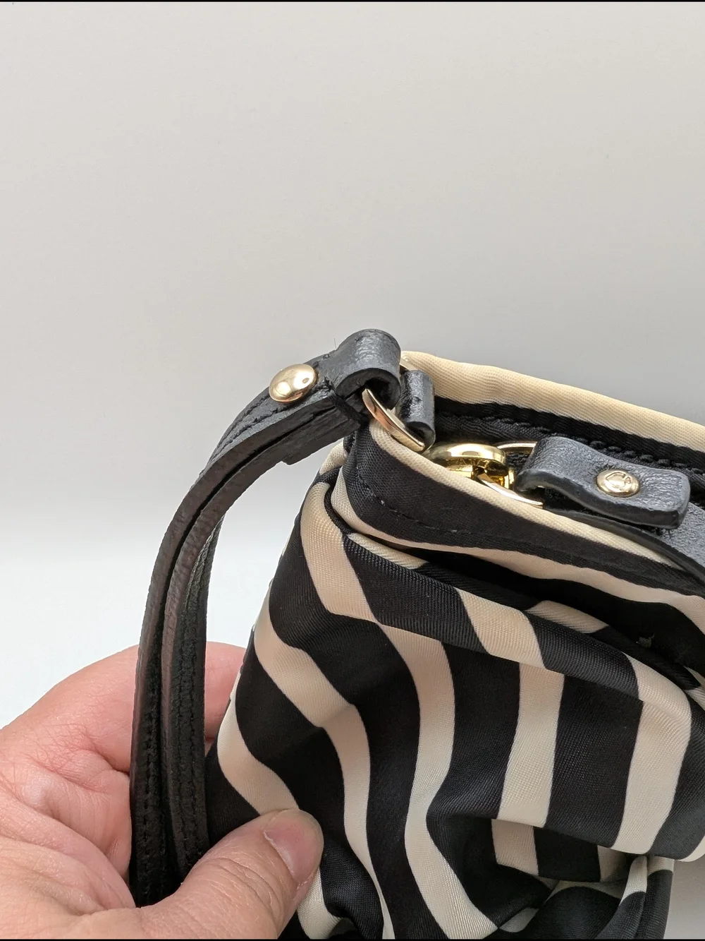 kate spade Black and Cream Striped Bow Wristlet with Strap 10
